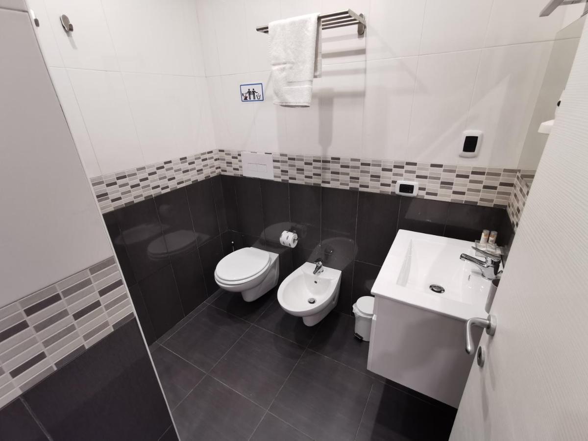 Soave Rooms Nápoly Kültér fotó