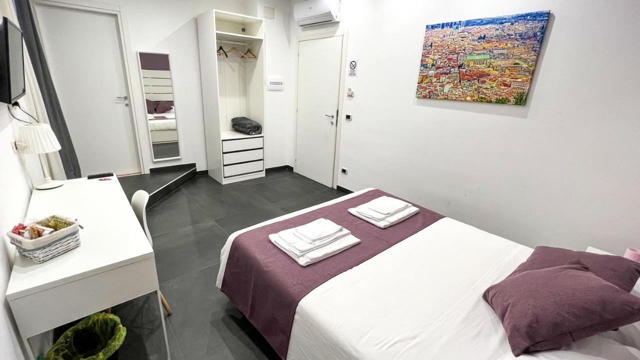Soave Rooms Nápoly Kültér fotó