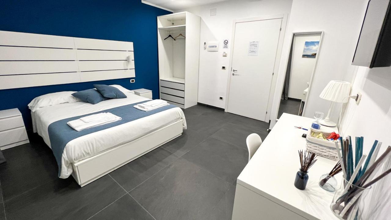 Soave Rooms Nápoly Kültér fotó